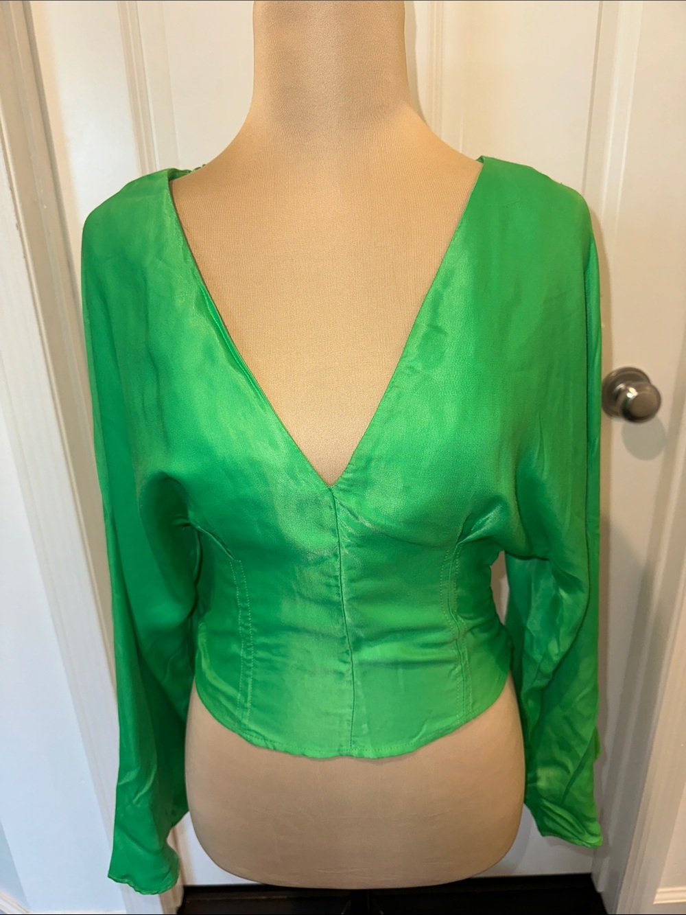 Zara Bright Green V-Neck Long Sleeve Silky Blouse w Flare Arms